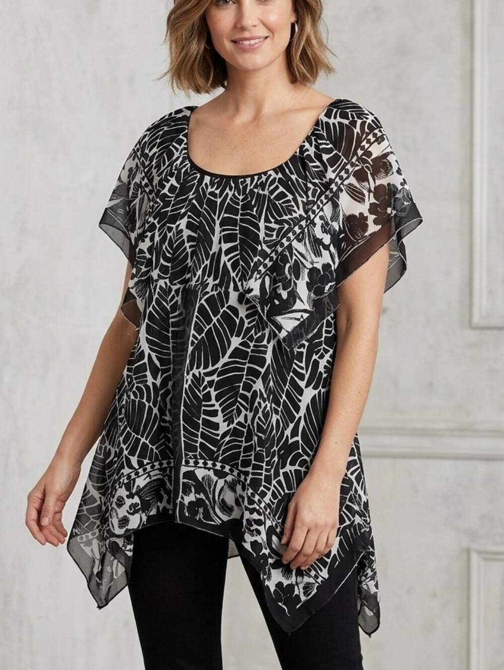 Style & Co. Black & White Tropical Palm Mesh Overlay Handkerchief Hem Top - XL